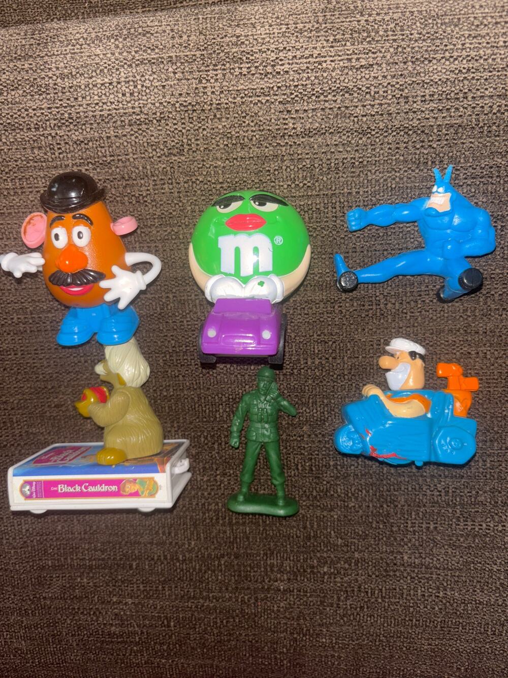 Vintage Toy Lot Figurines Potato Head Fred Flintstone Black Cauldron 1980s